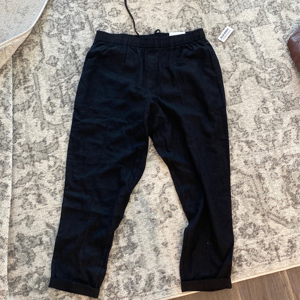 Never worn, black linen pants